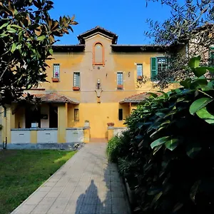  Apartment Garden Downtown. 3 Stops From Colosseum